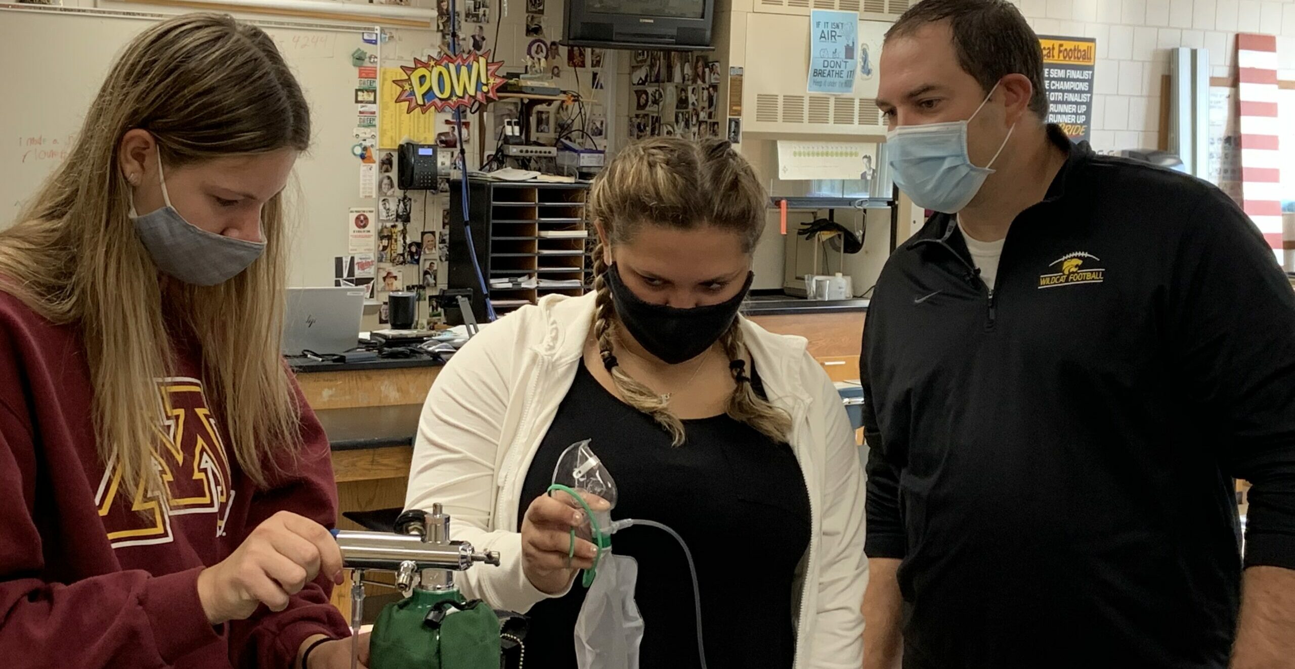 Teacher Uses EMT Experience to Expand Student Opportunities